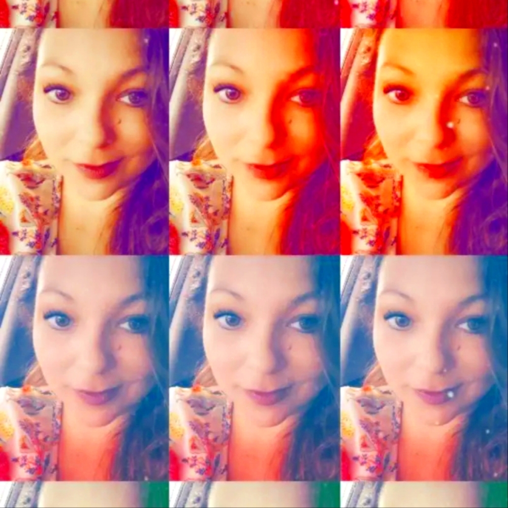 Meet your Posher, Elly michelle